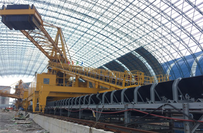 托輥施工現(xiàn)場(chǎng)